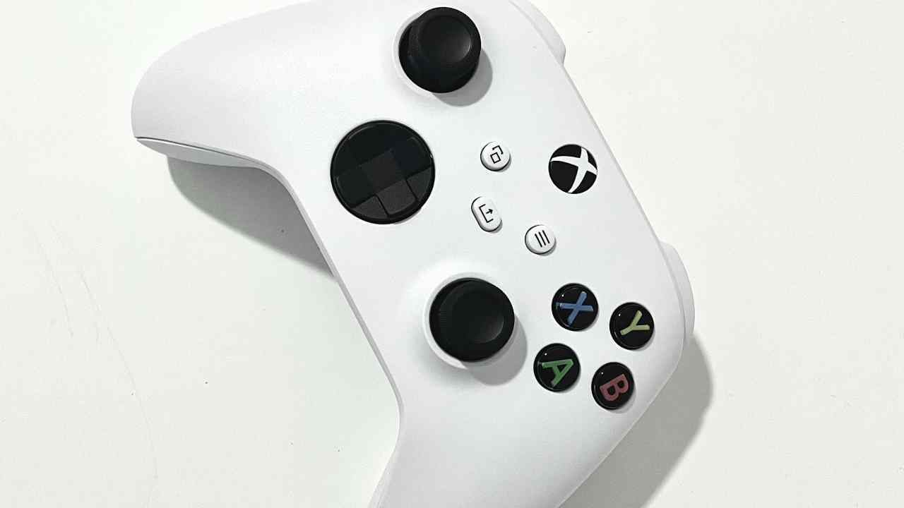 Xbox lancia nuovo pad da sogno, è tra i più belli di sempre - FOTO