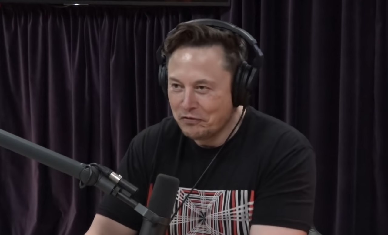 Elon Musk sembra avere una strana ossessione per un videogioco