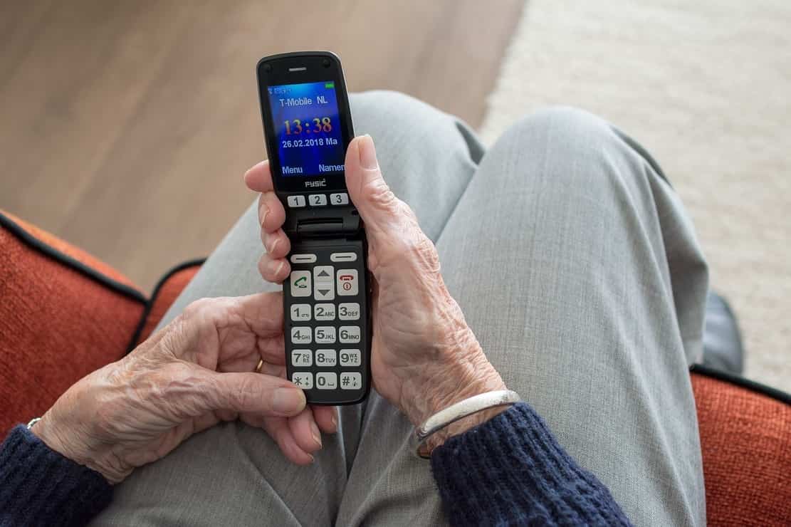telefono per anziani