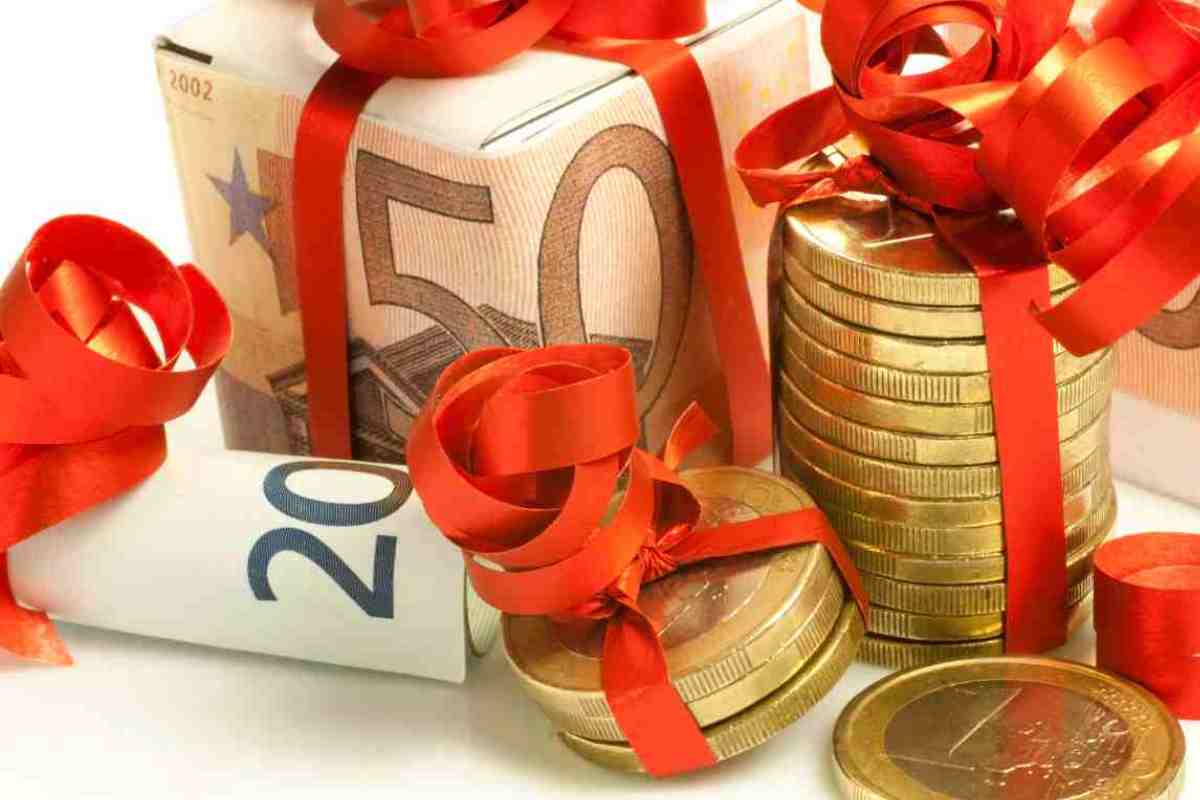 soldi bonus 100 euro natale