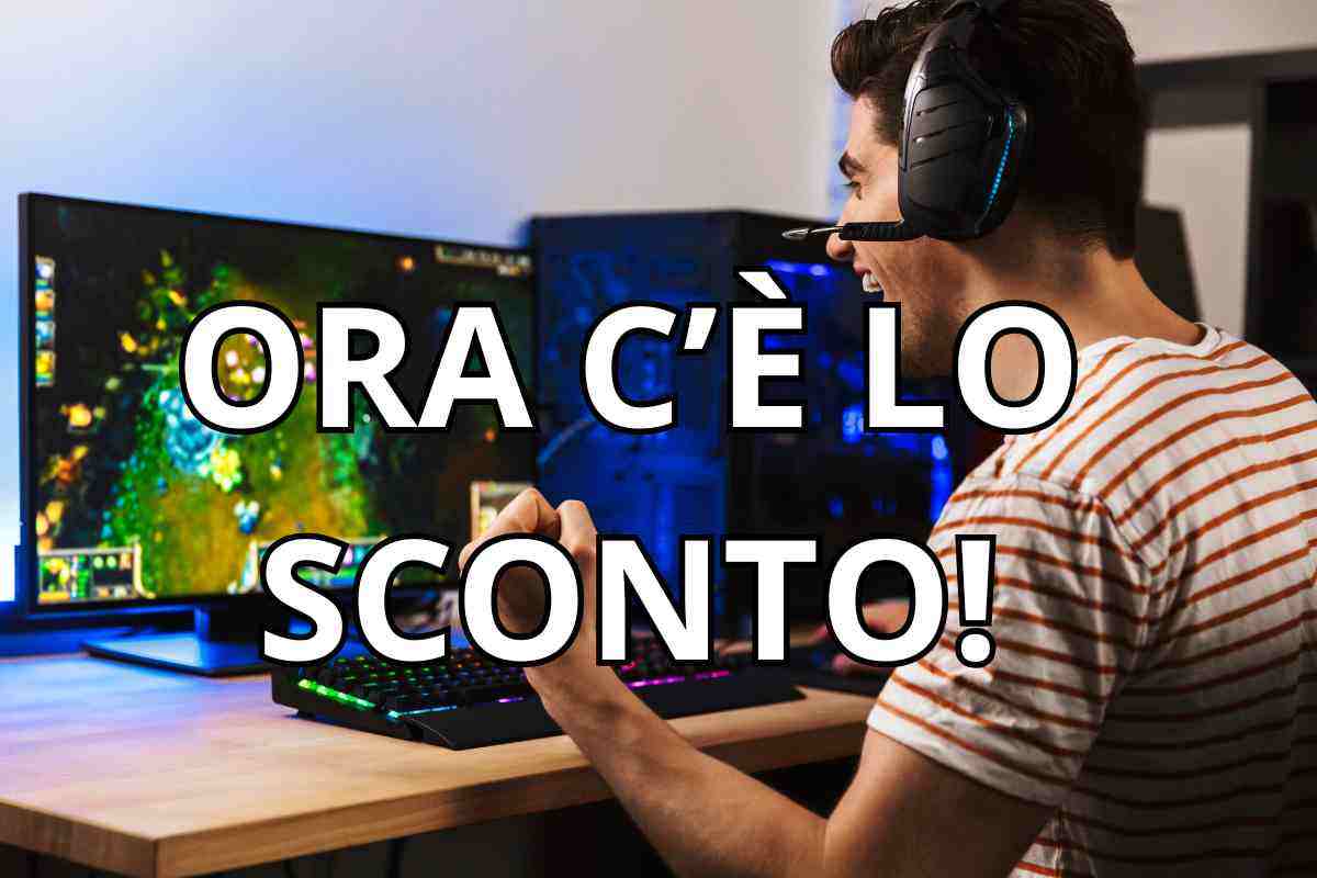 giocatore al pc contento