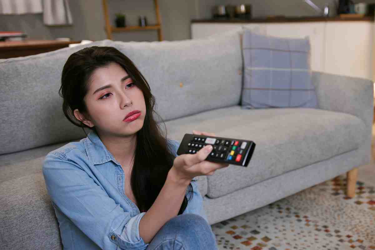 donna stufa con telecomando